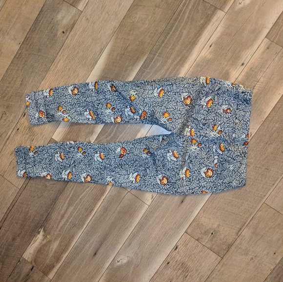 Patterned pants - Picture 3 of 3